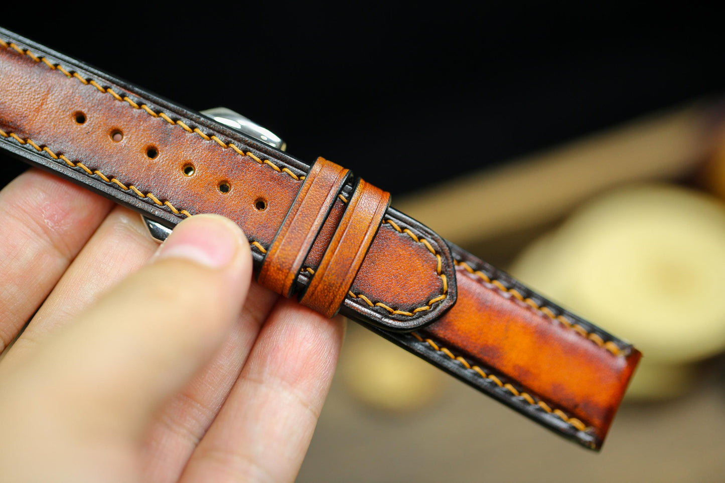 Vintage Tan Patina Leather Watch Strap 24mm 22mm 21mm 20mm Leather Orange Watch Band Leather 18mm 16mm 14mm Customized Watch Strap Clasp