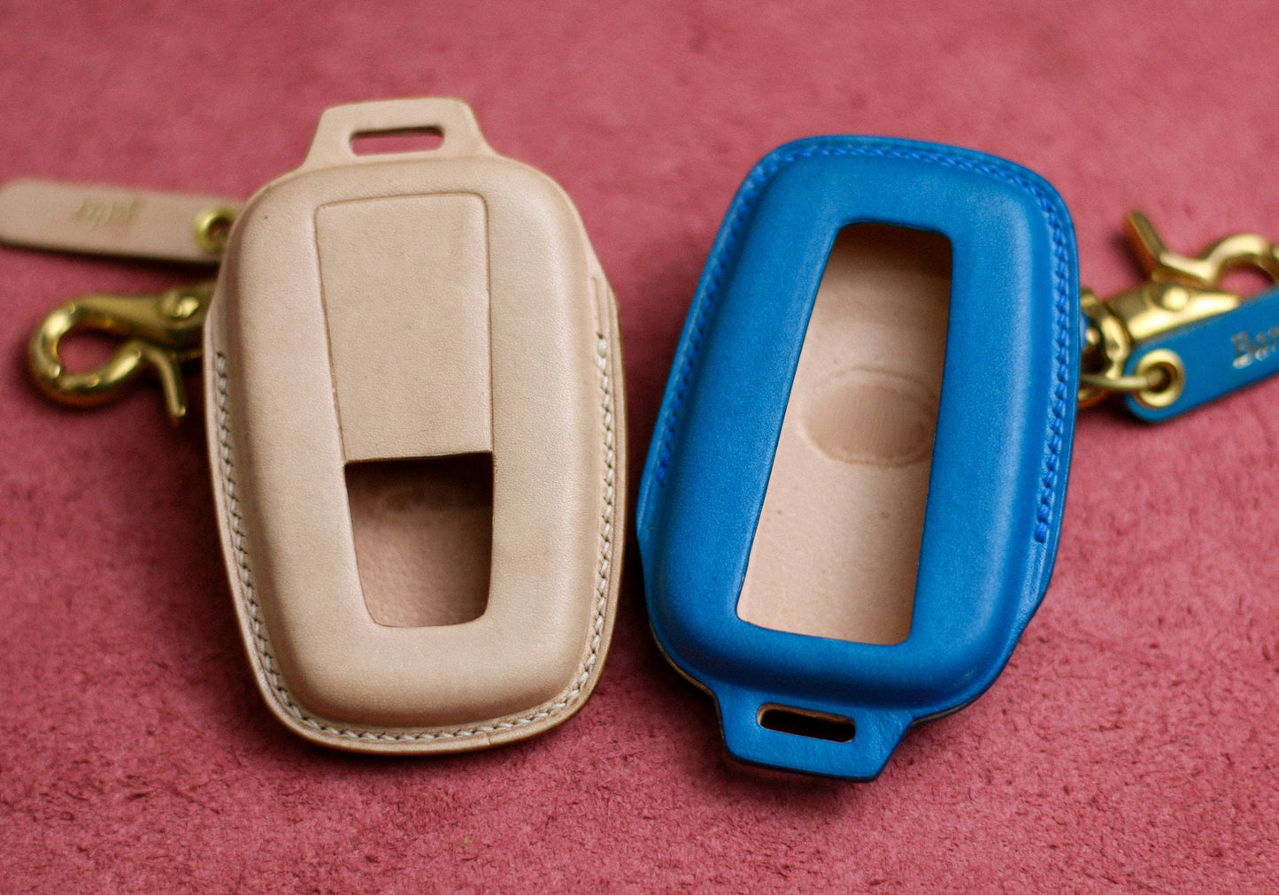 Leather Key Fob Cover For RAV4 Cross 2 3 4 Buttons Key Camry 70 CHR Corolla RAV RAV150 Avalon Prado Prius Car Accessories for Rav4