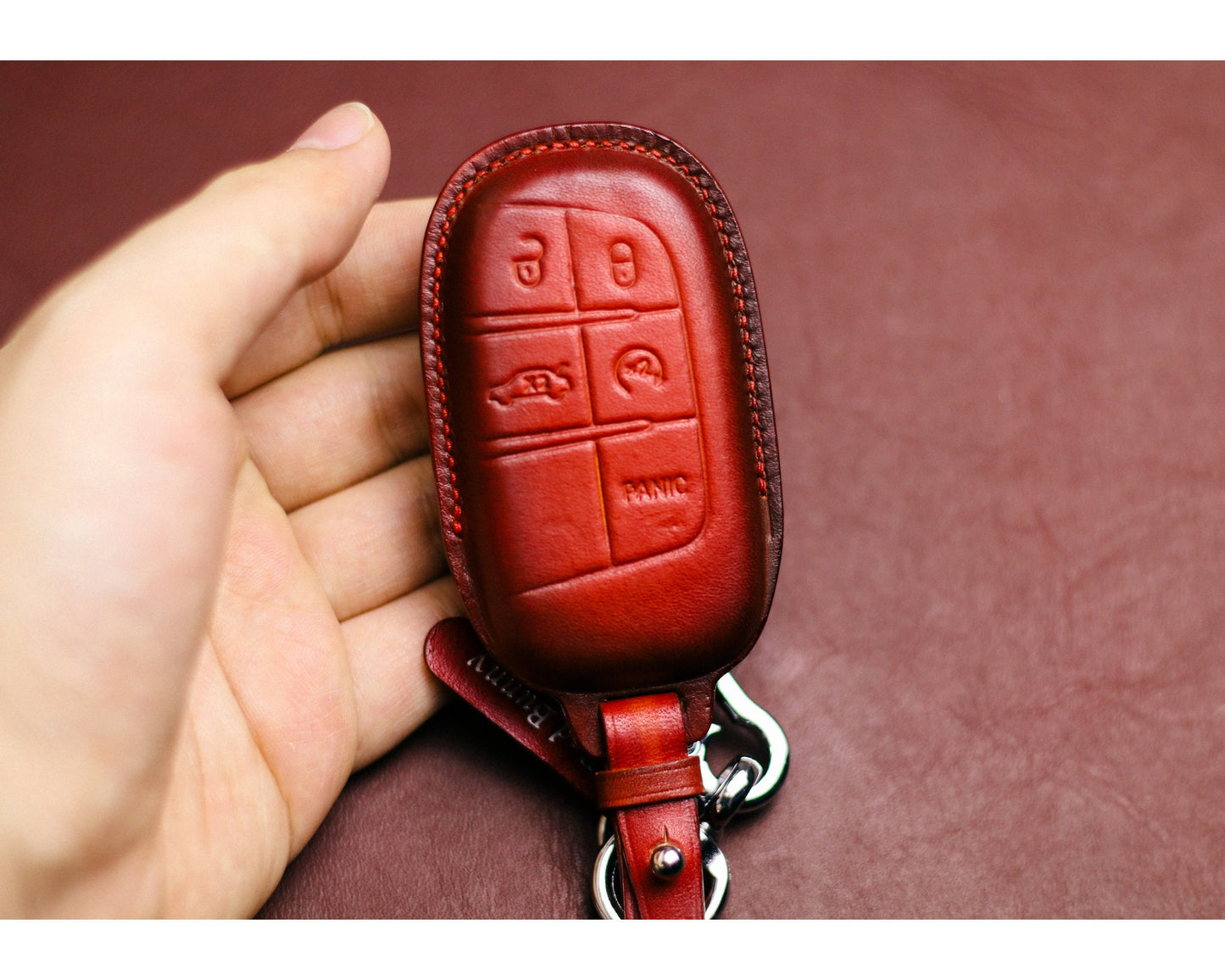 Leather key fob cover for Grand Cherokee Compass Chryslerr 300 200 Dodgee Challenger Charger Dart Durango SRT Dodgee Accessories for Ramm