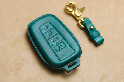 Leather Key Fob Cover For Toyotas 2 3 4 Buttons RAV4 Cross Camry 70 CHR Corolla RAV RAV150 Avalon Prado Prius Car Accessories for Toyotas