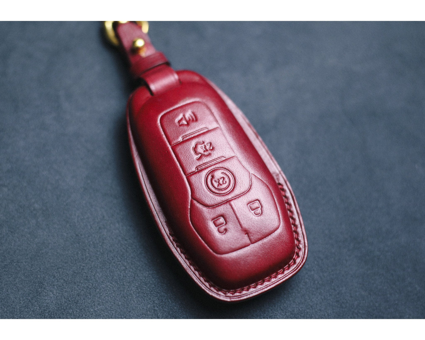 Leather Key Fob Cover For Mustang 3 4 5 Buttons Fusion Fob Mondeo Mustang F150 Explorer Edge S Max Mondeo Galaxy MKZ MkC Key Fob Cover