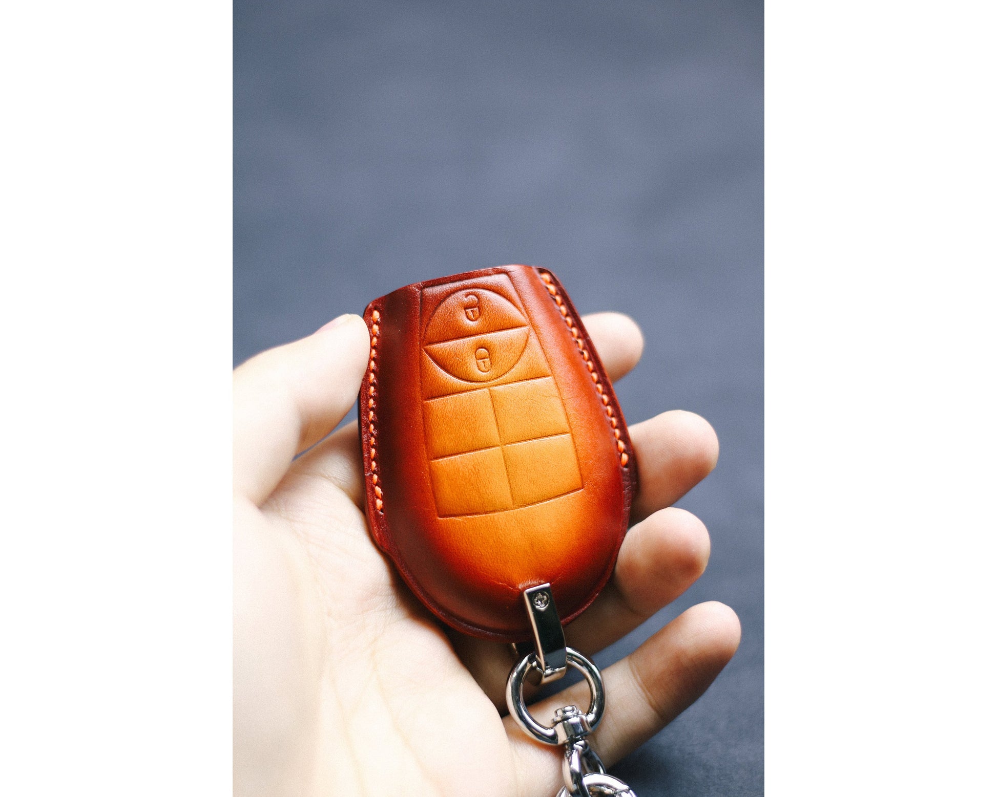 Leather Key fob Cover holder for Ramm Classic Dodgee Truck Pickup Ramm Grand Caravan, Dart, Chryslerr Town Country Cherokee Commander Grand