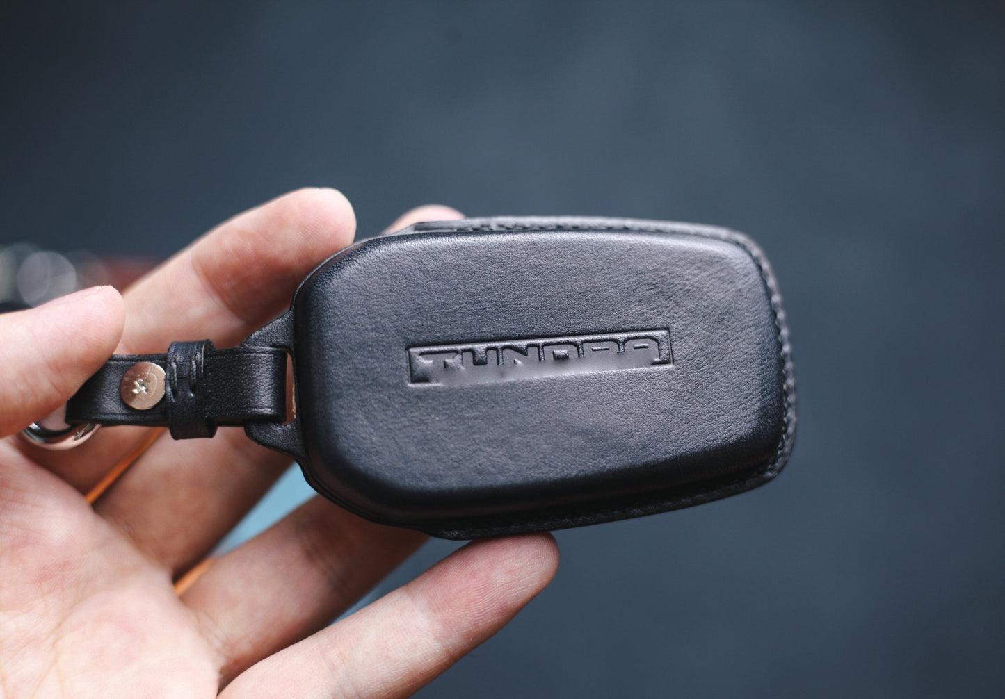 Leather Cover Tundra TRD Pro 2022 2021 Leather Key Fob Cover Toyotas 2023 Tundra Truck Pickup Custom Fob Case Stamp Tundra Remote Holder