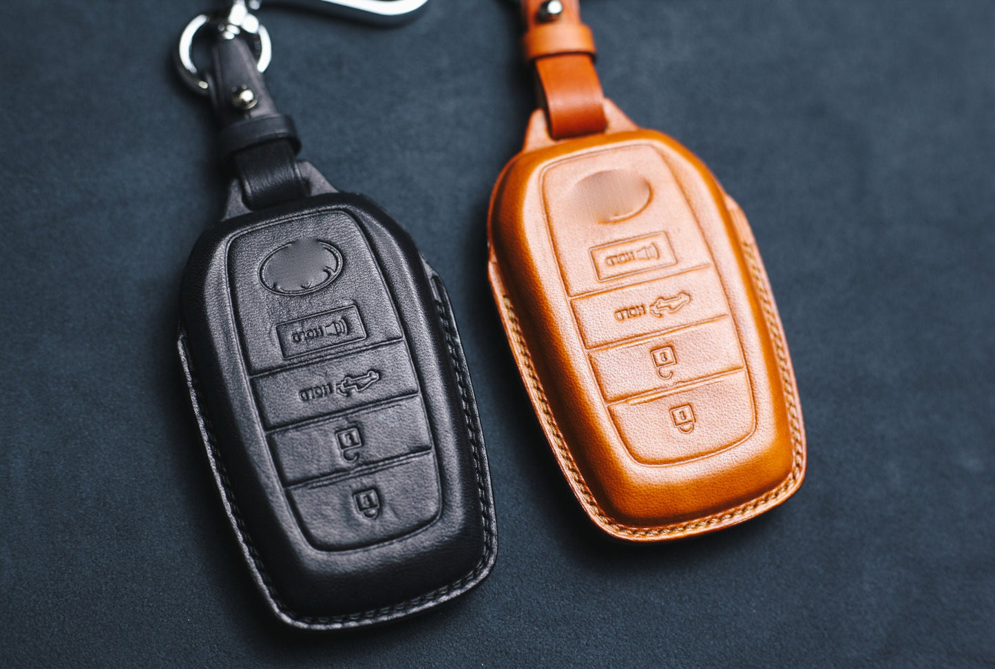 For Tundra TRD Pro 2023 2022 2021 Leather Key Fob Cover Tundra Truck Pickup RAV4 SIENNA Land Cruise Prado Tundra Emblem Remote Holder