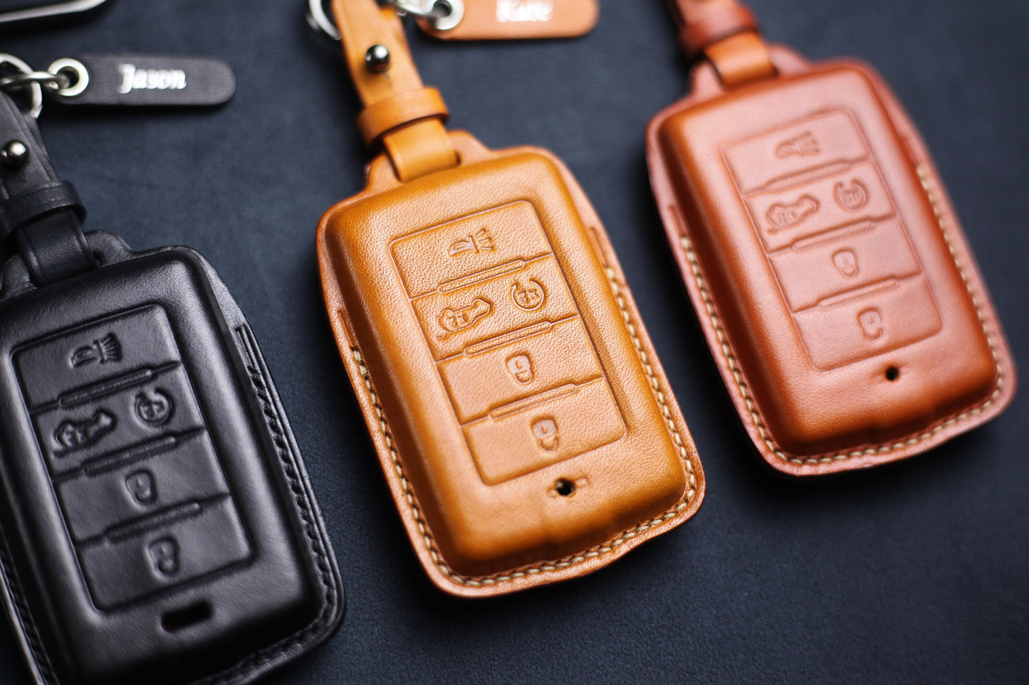 Wagoneer 2022 Ramm 2023 Leather Key Fob Cover For 2021 Dodgee Grand Cherokee L Renegade 2017 2018 Wrangler Rubicon Sahara JK Key Fob Holder