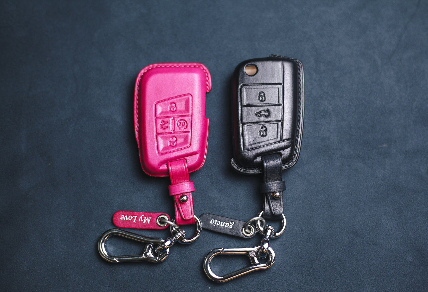 For Leather Key Fob Cover Case 2024 Atlas Jetta Golf Magotan Passat B8 MK7 2023 Golf7 GTI Polo Beetle Caddy T5 Eos 2022 Tiguan Accessories
