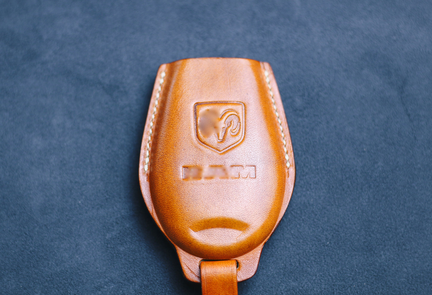 For Ramm Classic Key Fob Leather Case Cover Holder Dodgee Classic Ramm Grand Caravan Dart Chrysleer Town Country Cherokee, Commander Grand