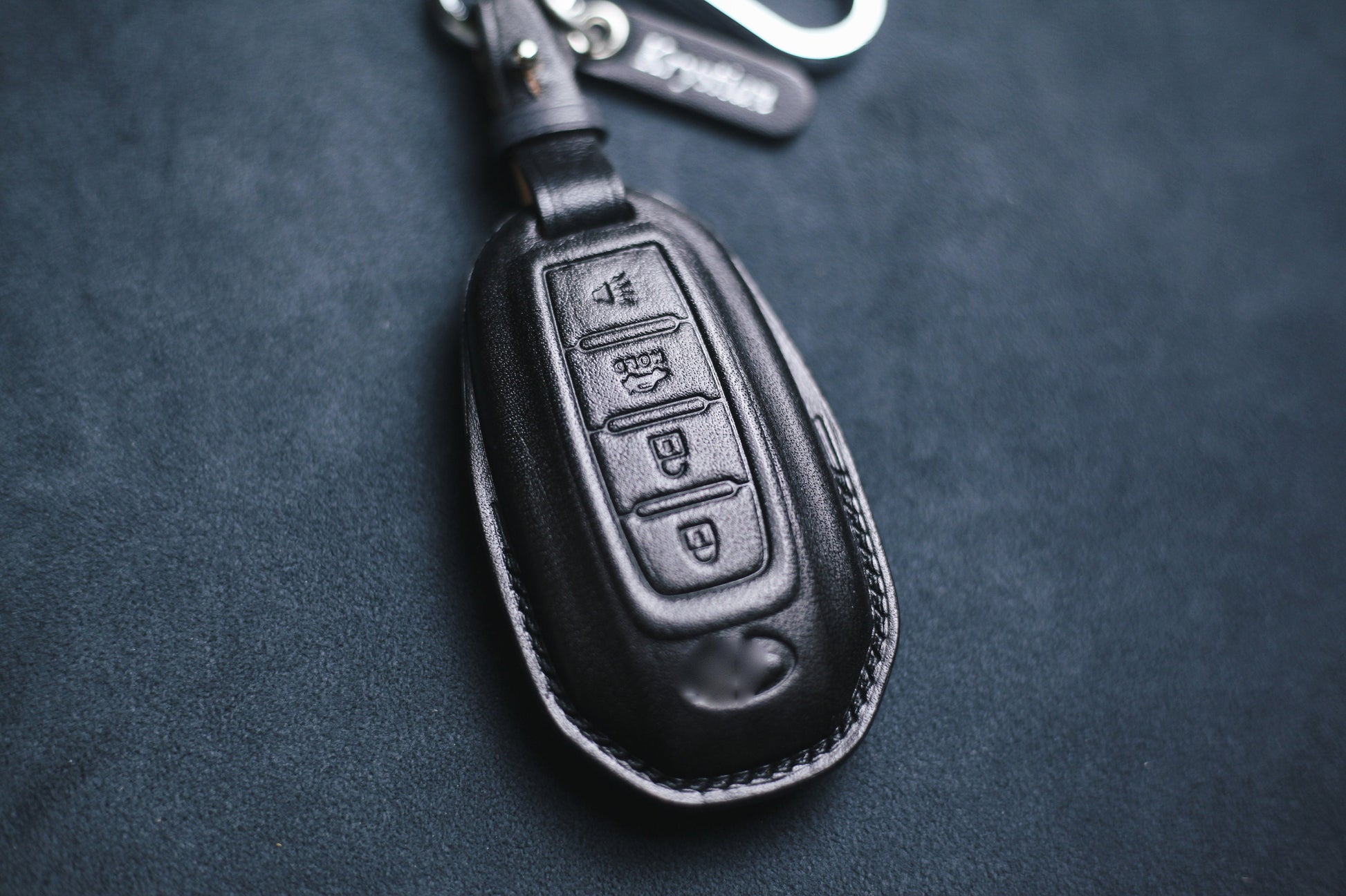 Leather Cover For Infinitii QX Q Key Fob Case Infinitii QX60 Q50 Q60 Q70 QX55 JX35 QX50 QX80 2021 2022 Infinitii Keychain Remote Holder