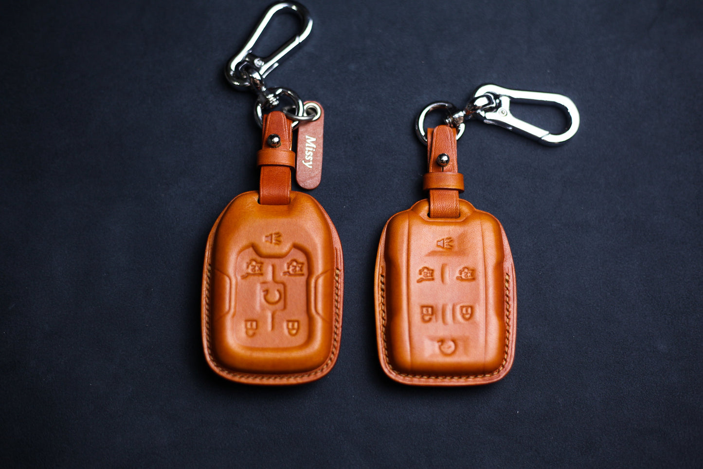 Leather Key Fob Cover For 2021 2022 2023 Chevy Silverado Smart Remote Case Chevy Suburban 2020 Yukon XL G-M-C Accessories Keyless Holder