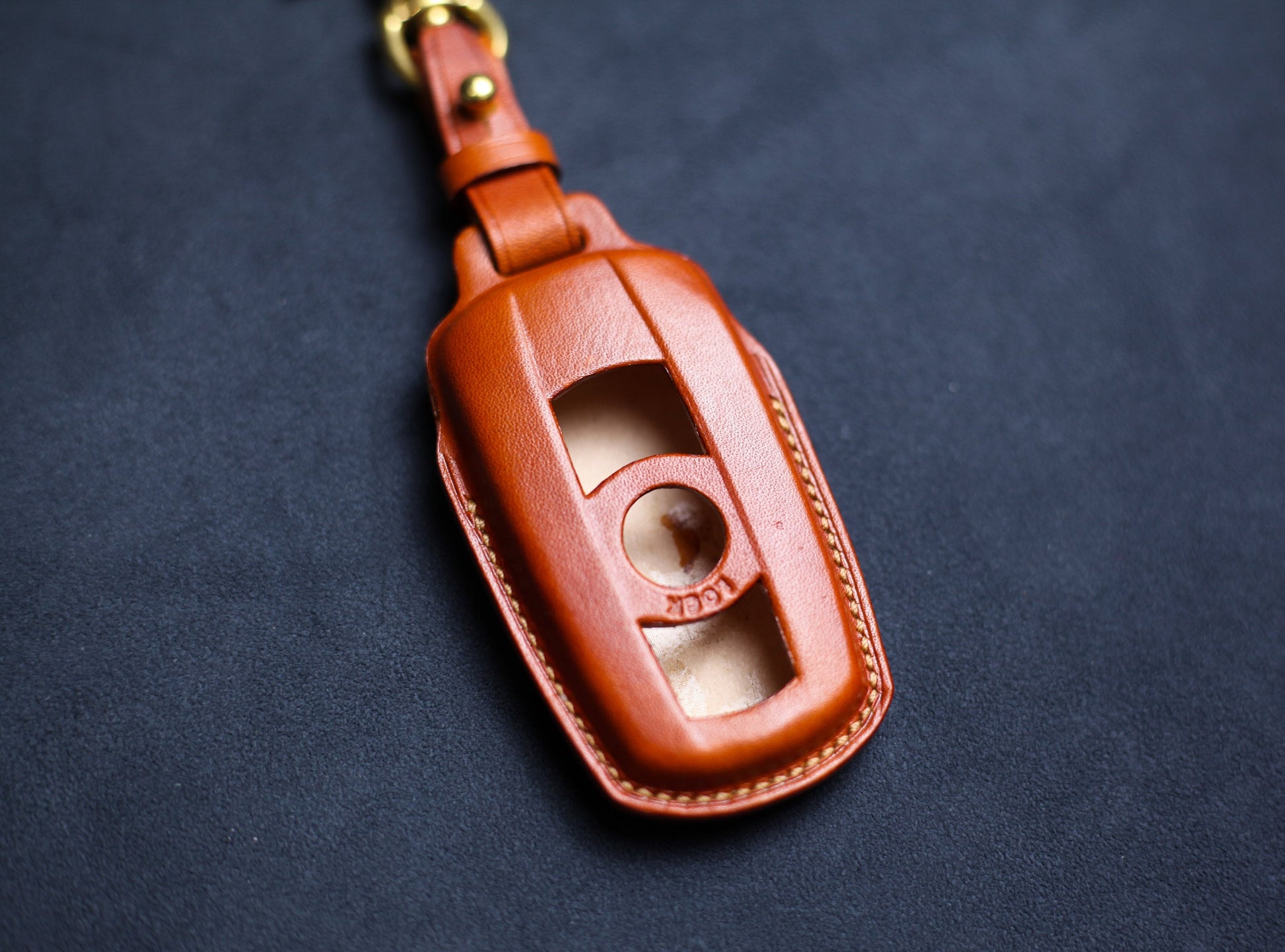 Leather Key Fob Cover For E60 E90 E92 E70 E71 E72 E82 E87 E88 E89 X5 X6 For 1 3 5 6 Series Key Case Holster B.m.w Keyless Keychain Lanyard
