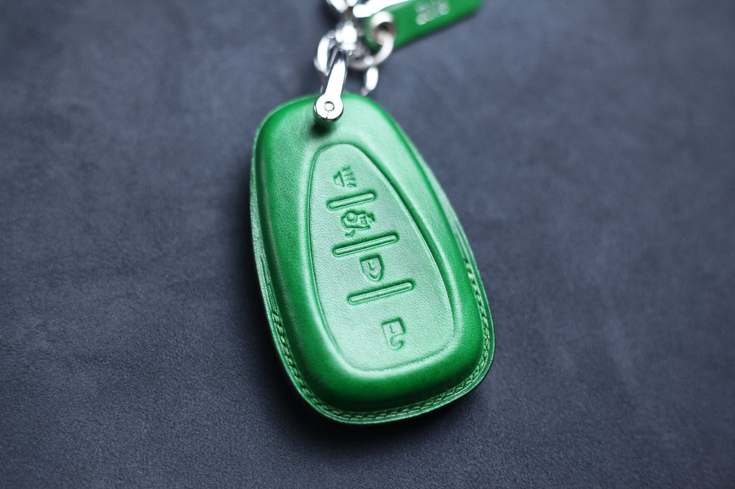 Cover For Cute Chevy Key Fob 2019 Traverse Trailblazer 2020 Trax Cruze Volt Bolt Camaro Equinox Spark Malibu 2021 BLAZER Remote Keychain