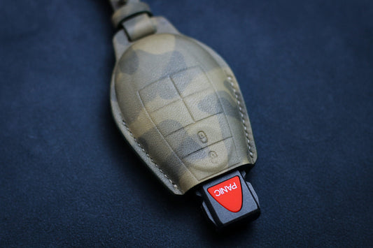 Army Camo Style Key fob Cover holder for Ramm Classic, Dodgee Classic, Grand Caravan Dart Chryslerr Town Country Cherokee Key Loop Keychain