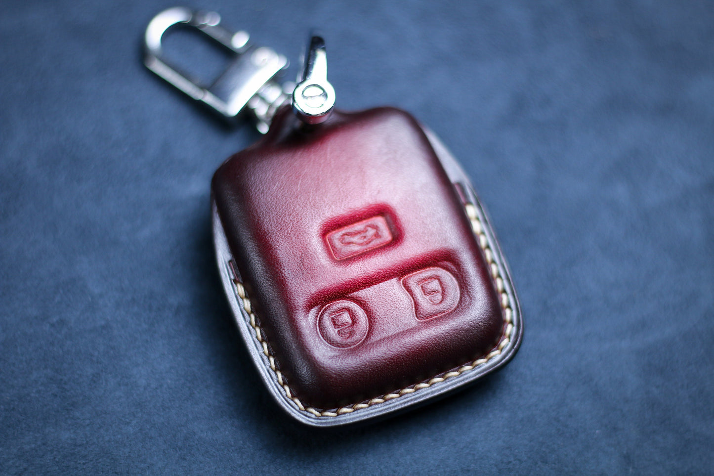 Leather Key Fob Cover For 2003 2004 2005 2006 2007 F100 F150 F250 F350 2008 Remote Case Key Holder Escape Explorer Sport Keychain Lanyard