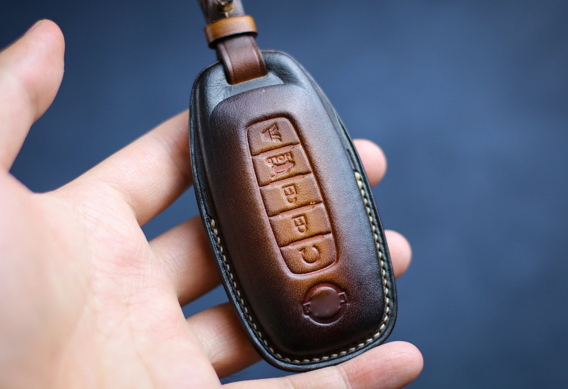 Pink Cute Key Fob Cover for 2023 Pathfinder 2024 Altima Armada Maxima Leather Key Qashqai Rogue Titan Kicks Frontier Keyless Remote Holder