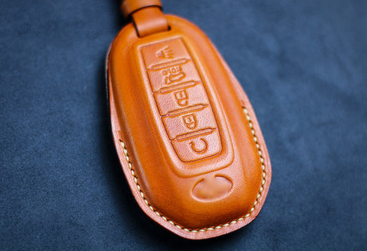 Leather Key Fob Cover fit for 2022 Q50 Q60 QX50 QX55 QX60, 2022 Altima Maxima Murano Remote Cover Customized Name Tag Lanyard