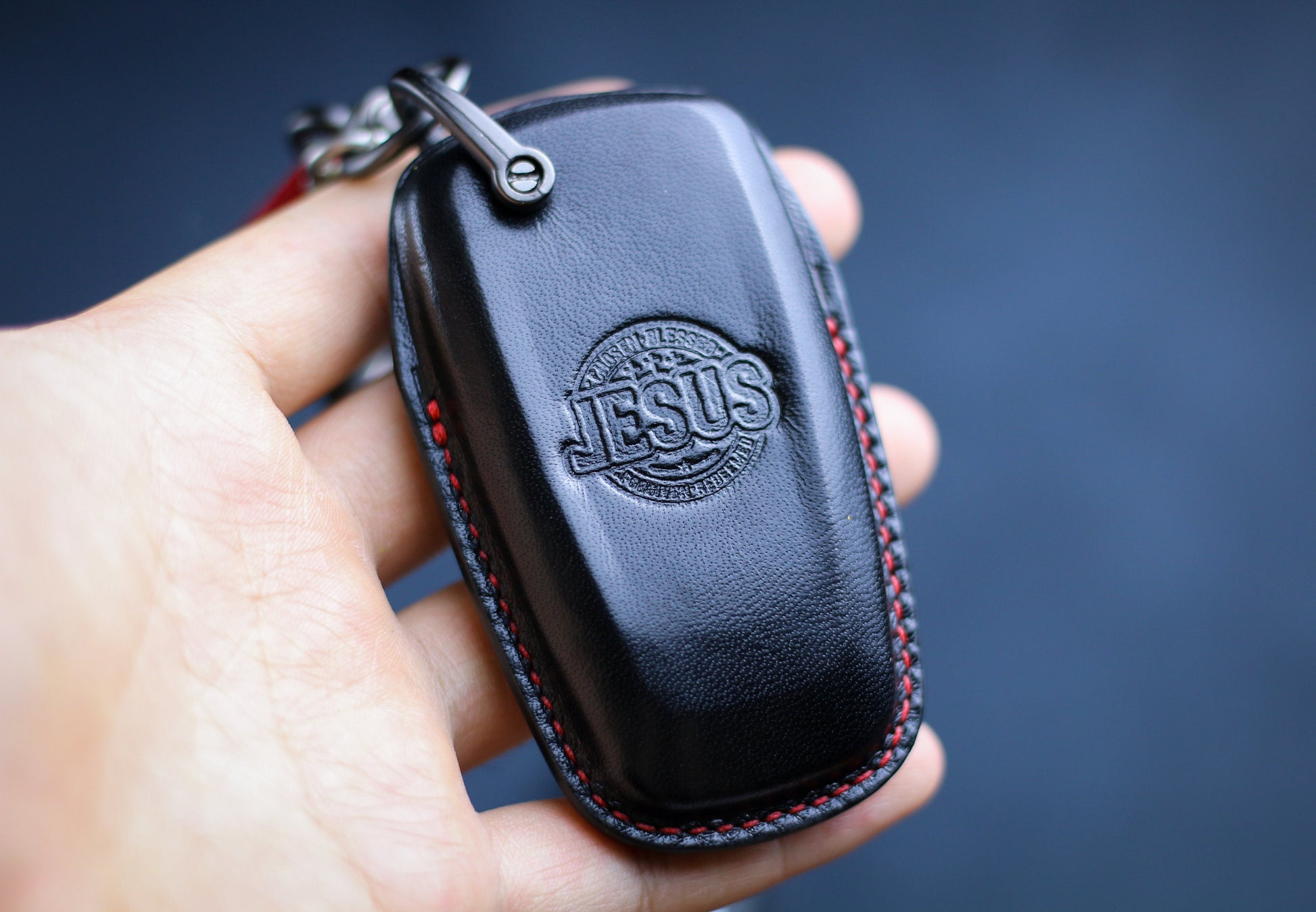 Customized Emblem Logo Remote Cover For 2024 Bronco Bigfoot Key Fob Case 2023 Bronco Sport Keyless Holder Custom Bronco Sasquatch Keychain