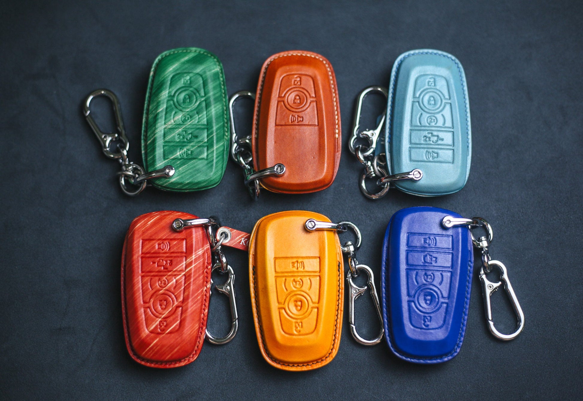 Customized Emblem Logo Remote Cover For 2024 Bronco Bigfoot Key Fob Case 2023 Bronco Sport Keyless Holder Custom Bronco Sasquatch Keychain