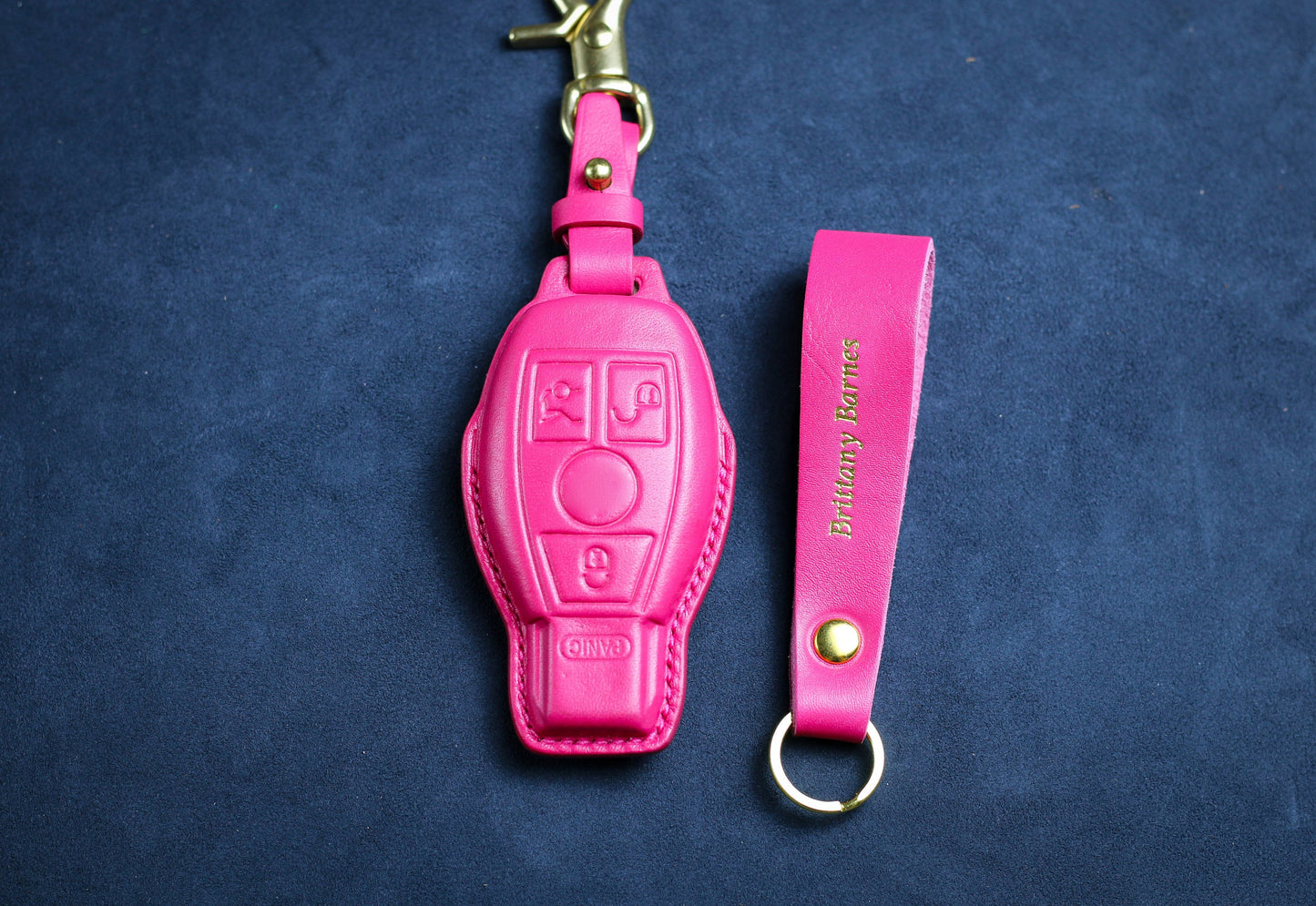 Leather Key Fob Case Cover For Mercedesss A B C E GL GLa GLk CLS Benz AMG W204 W205 W212 W463 W176 W210 W202 Keychain KeyRing Remote Holder