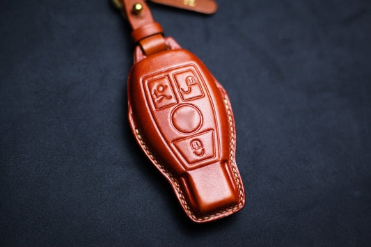 Leather Key Fob Case Cover For Mercedesss A B C E GL GLa GLk CLS Benz AMG W204 W205 W212 W463 W176 W210 W202 Keychain KeyRing Remote Holder