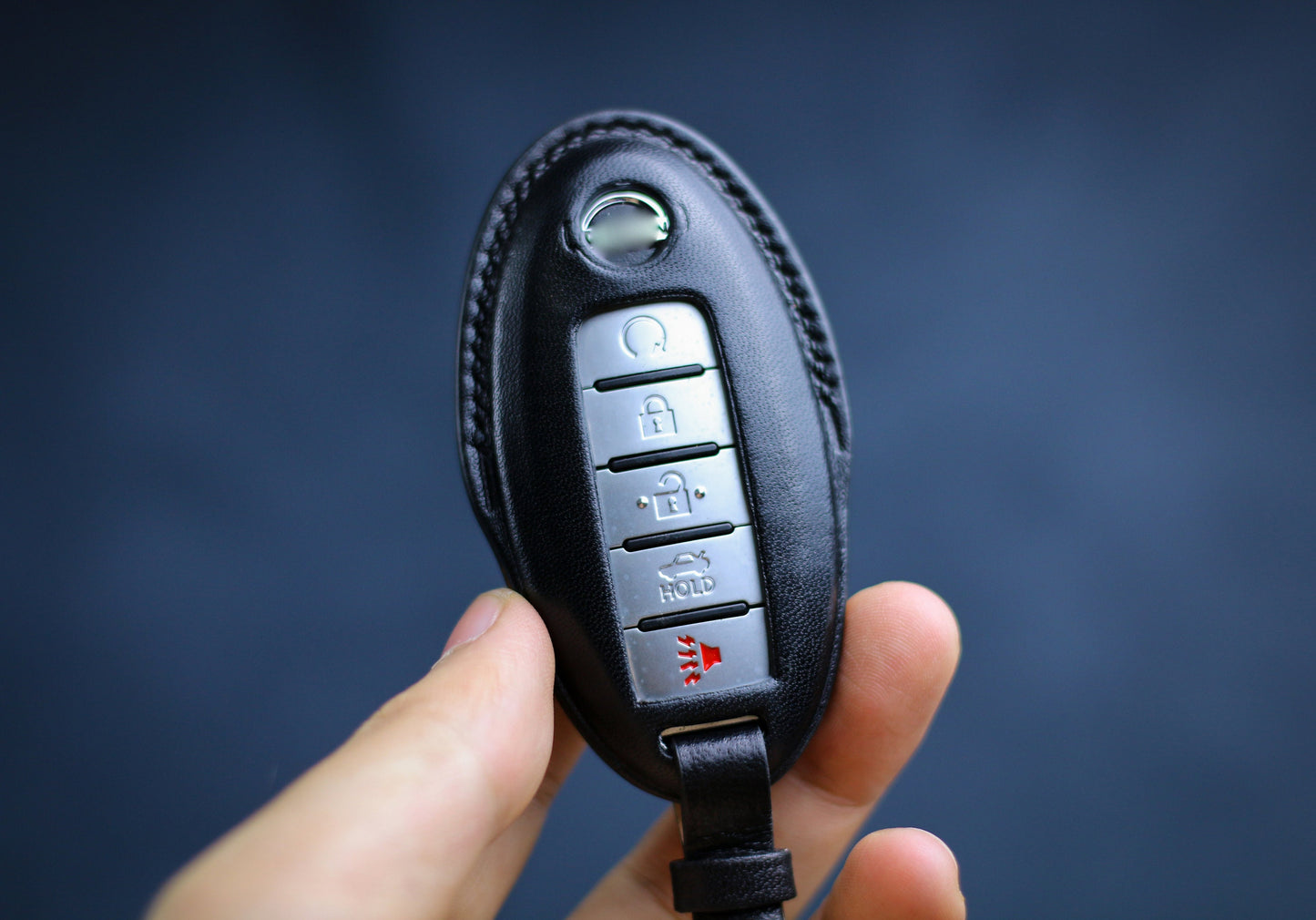 Leather Cover for 370Z 2022 2023 New Form Key Pathfinder Altima Armada Maxima Gt-R Rogue Titan Kicks Frontier Keyless Remote Holder