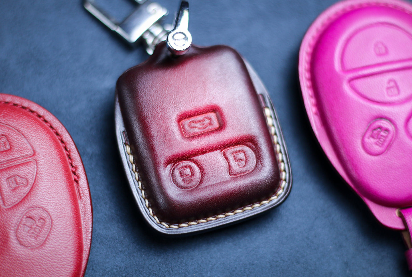 Leather Key Fob Cover For 2003 2004 2005 2006 2007 F100 F150 F250 F350 2008 Remote Case Key Holder Escape Explorer Sport Keychain Lanyard