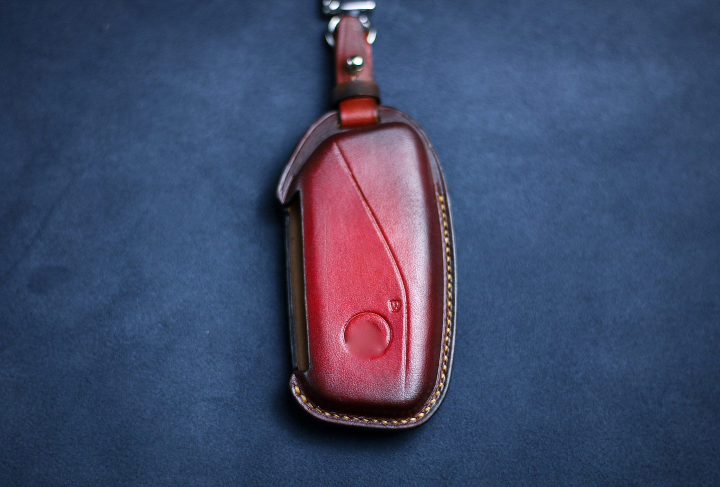 Cover for 2023 B.m.w 5 & 7 Series Smart Key Remote Leather Case Holster ix x7 i7 2023 B.m.w Accessories Keyless Key loop Keychain Lanyard