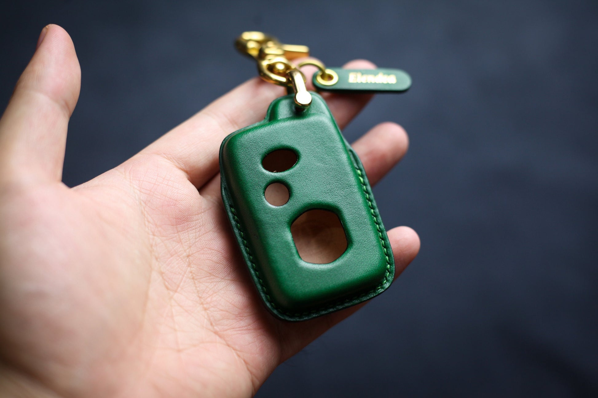 Key Fob Cover For 2/3/4 Buttons Key Fob Case 86 Prius 2015 Venza 4 Runner 2017 4Runner Sequoia Tacoma Keychain Remote Holder Accessories