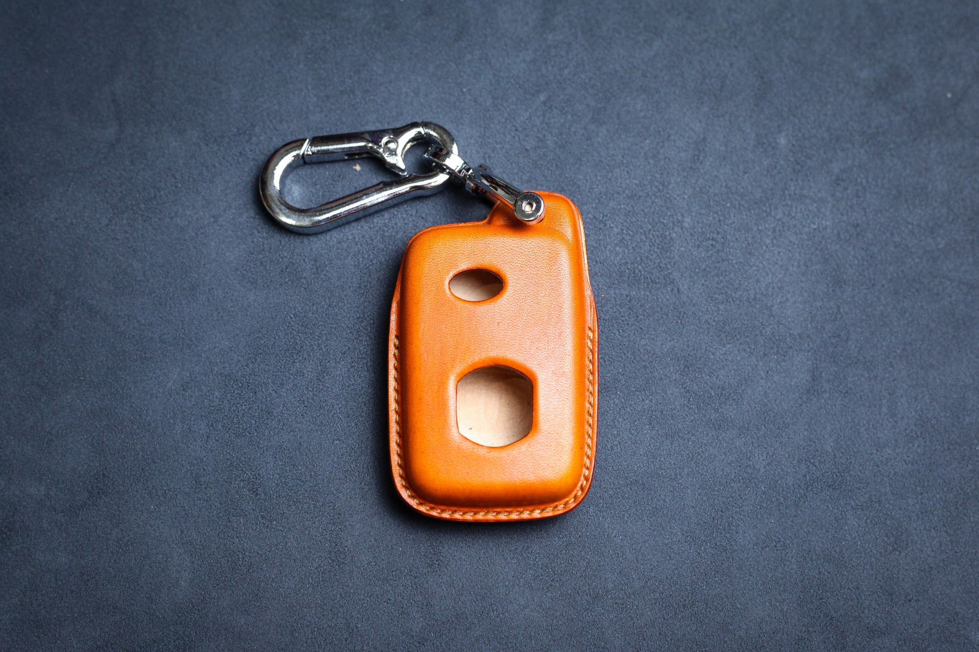 Leather Cover For 2015 Land Cruiser Lc200 2016 Prado 86 Prius Rav4 Avalon Highlander Venza 4Runner Sequoia Key Case Keychain Remote Holder