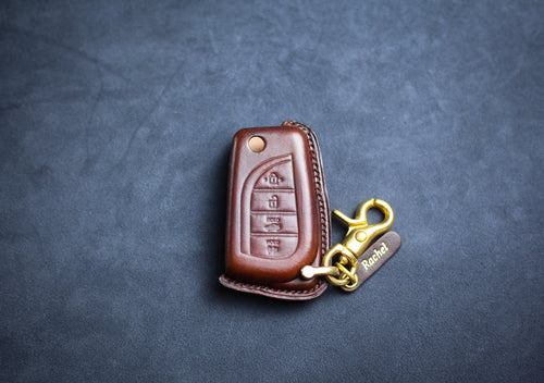 Leather Cover For Flip Key 2015 Camry 70 Prado Prius CHR Clicker Hilux Corolla Key Fob Case Folding Flip Remote Holder Prius Accessories