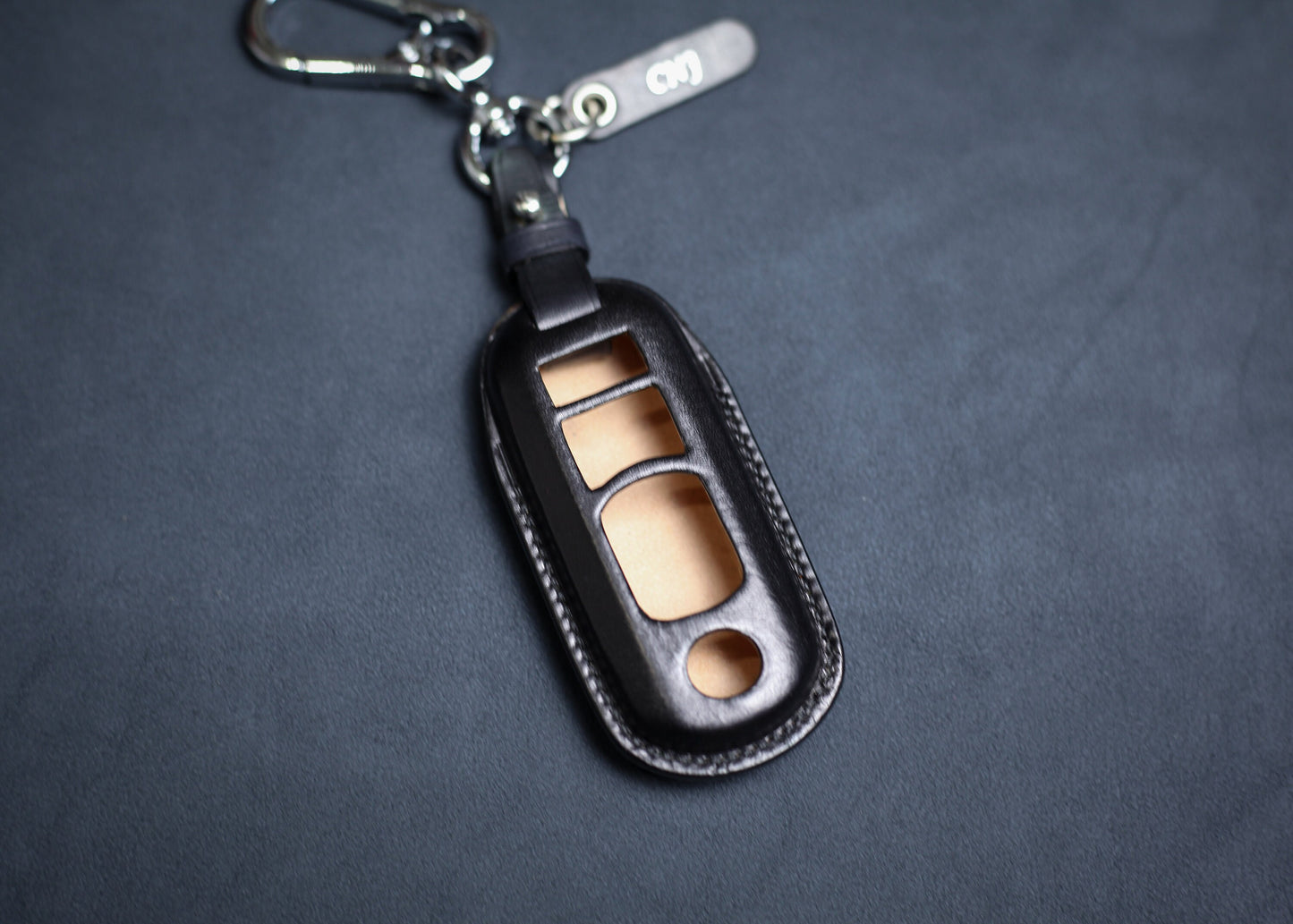 Leather Key Fob Cover For Mazdas 3 Hatchback CX3, CX5 CX9 Cx8 Cx30 Cx90 Key Case 2019 2020 2021 2022 2023 Mazdaa Keychains Accessories