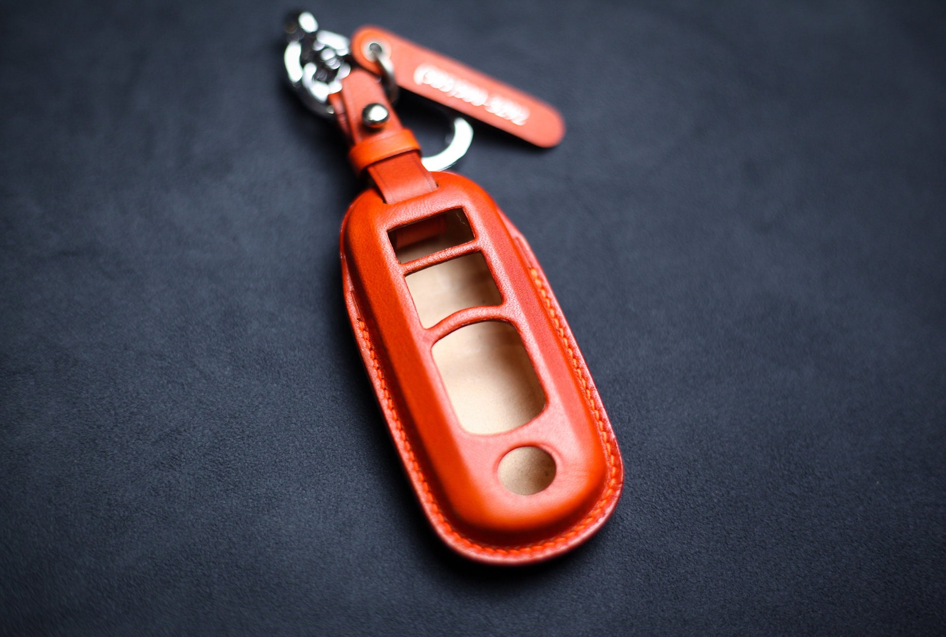 Leather Key Fob Cover For Mazdas 3 Hatchback CX3, CX5 CX9 Cx8 Cx30 Cx90 Key Case 2019 2020 2021 2022 2023 Mazdaa Keychains Accessories