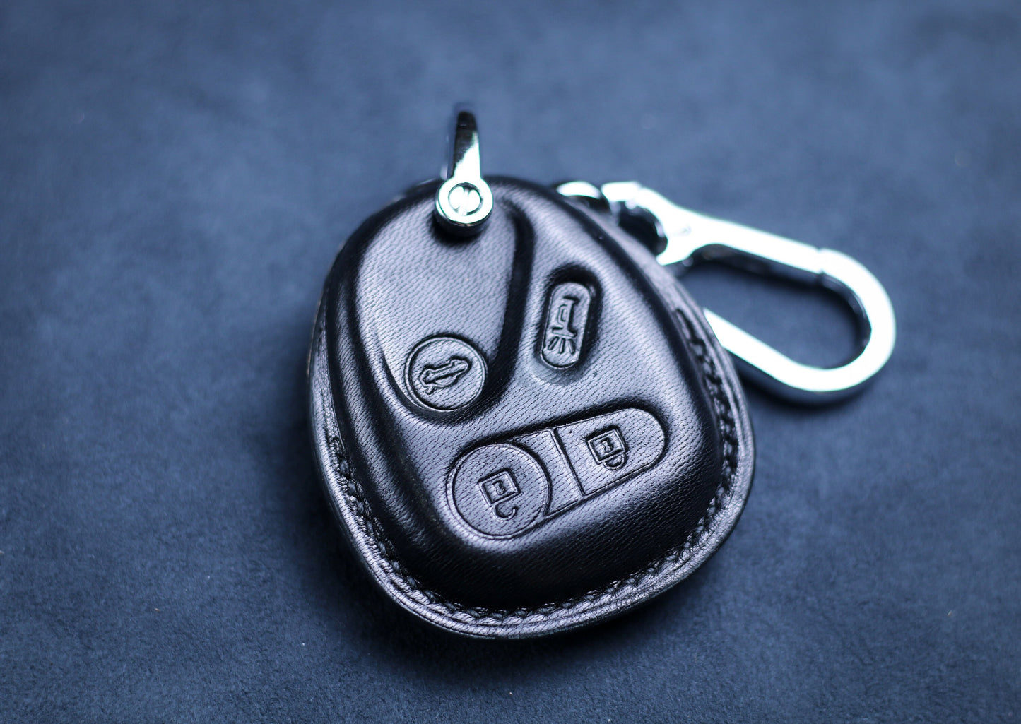 Cover For 2002 2003 Chevy Camaro Key Fob Cobalt Monte Carlo G.M.C Sierra 2006 2008 Yukon Silverado Cadillacc Hummeer H2 Key Fob Case Holder