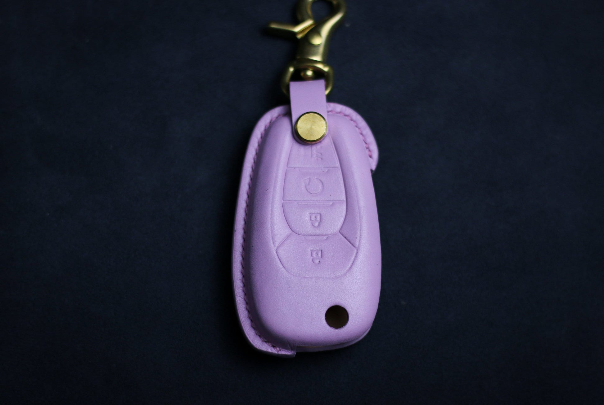 Cute Cover For Chevy Flip Key Trax Tracker Onix Spark Chevy Sonic Case Cruze Trailblazer Remote Holder 2013 2014 2015 Chevy Accessories