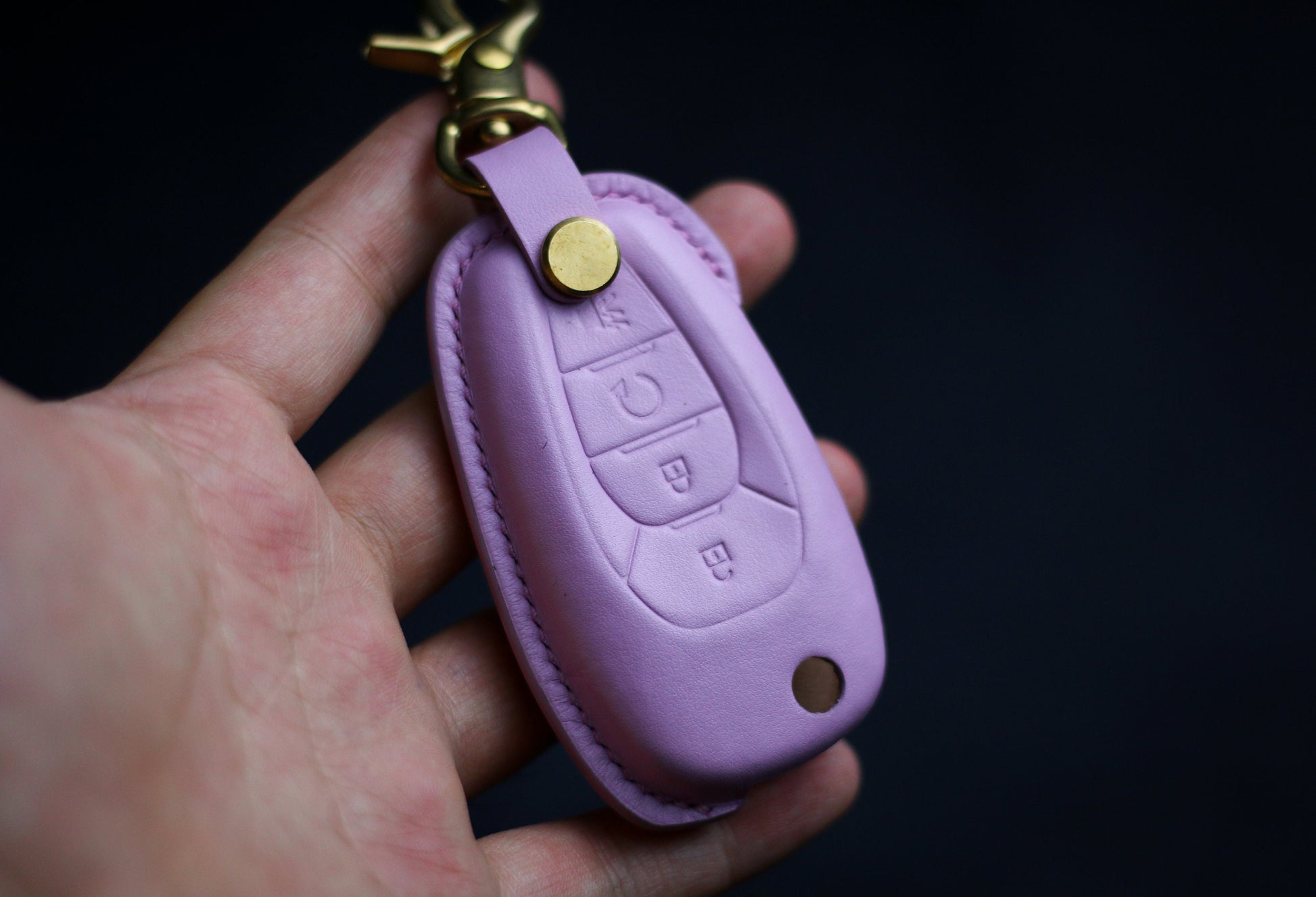 Cute Cover For Chevy Flip Key Trax Tracker Onix Spark Chevy Sonic Case Cruze Trailblazer Remote Holder 2013 2014 2015 Chevy Accessories