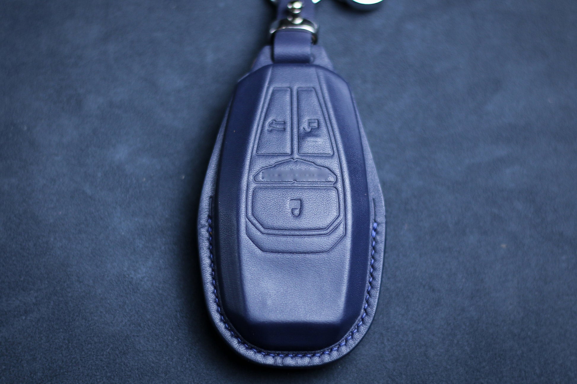 Key Cover for Aston DBX DB9 Martin Key Fob Case Leather 2022 2023 Aston DB11 Vantage martin Rapide Crystal Keychain Keyless Remote Holder