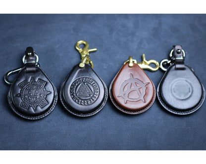 Leather Key Cover for Harley Key Fob Key Case Keychain Remote Cases for x48 1200 883 Deluxe Street Glide CVO Remote Holder With Skull Emblem