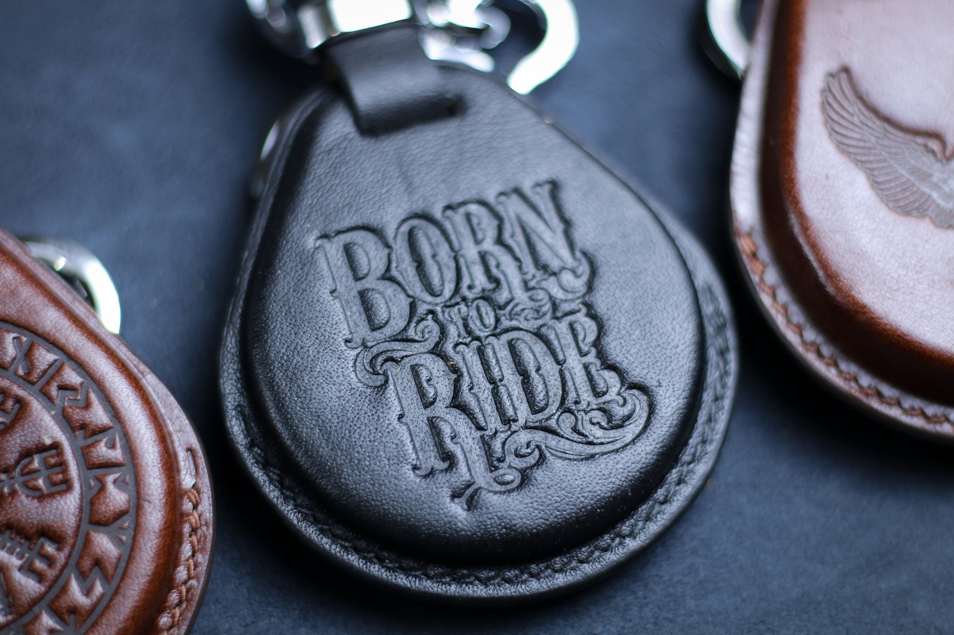 Us Flag Emblem Leather Key Fob Cover For Harley Remote Skull Logo Leather Case X48 1200 883 Fat Bob Boy Street Road Glide Harley Accessories