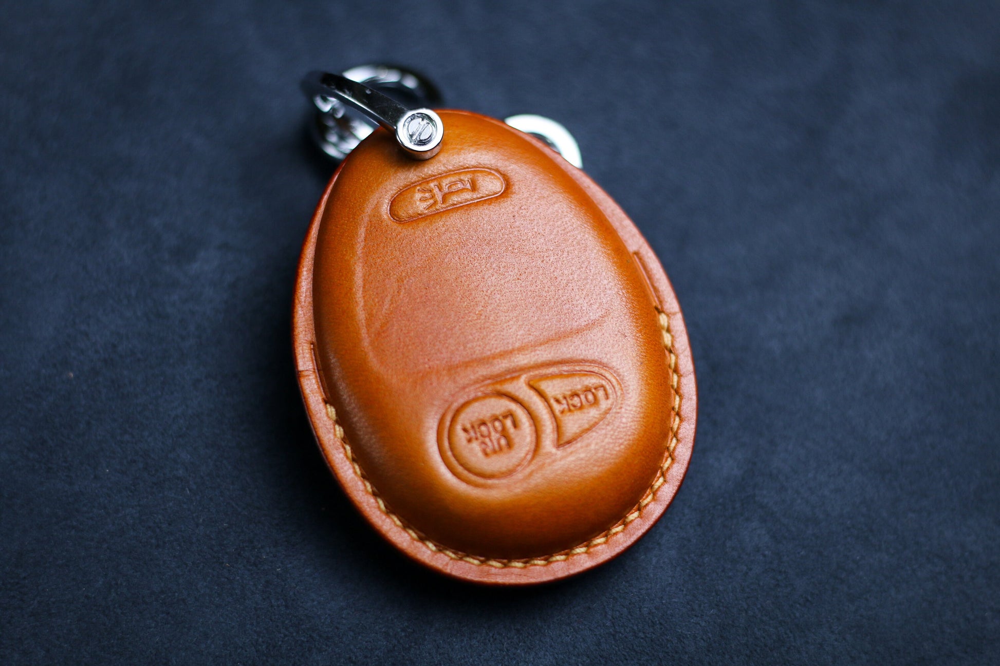 Leather Key Fob Cover for Chevy Colorado 2000 2001 Sierra Canyon H3 Chevy 2002 2003 Venture Case Protector for Gm-C Canyon Buickk H3T