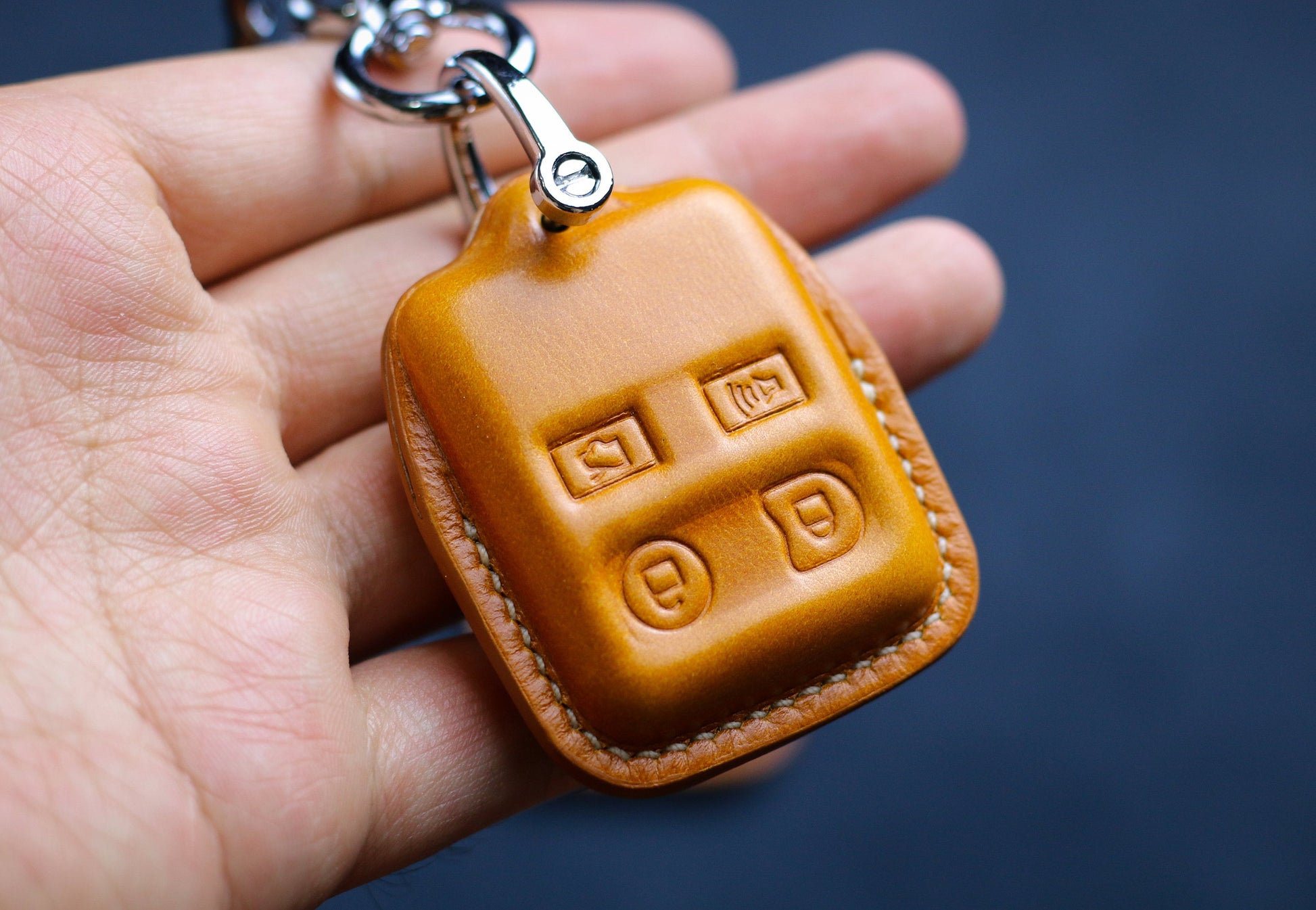 Leather Key Fob Cover For F150 Super Duty Ranger Explorer Expedition edge Mustang F250 2002 F350 Fusion Key Fob Cover Case Remote Holder