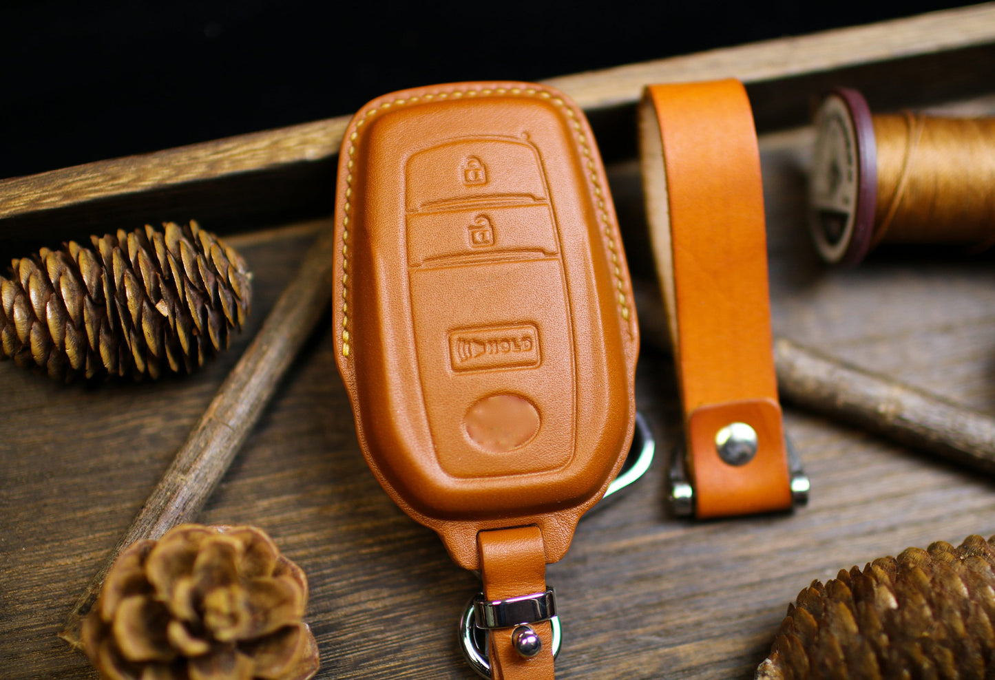 Customized Emblem Cover For 2024 Tundra Key Fob Case 2023 4Runner Remote Sr5 Premium 4 Runner Trd Pro OffRoad Sport Limited Suv Tundra Case