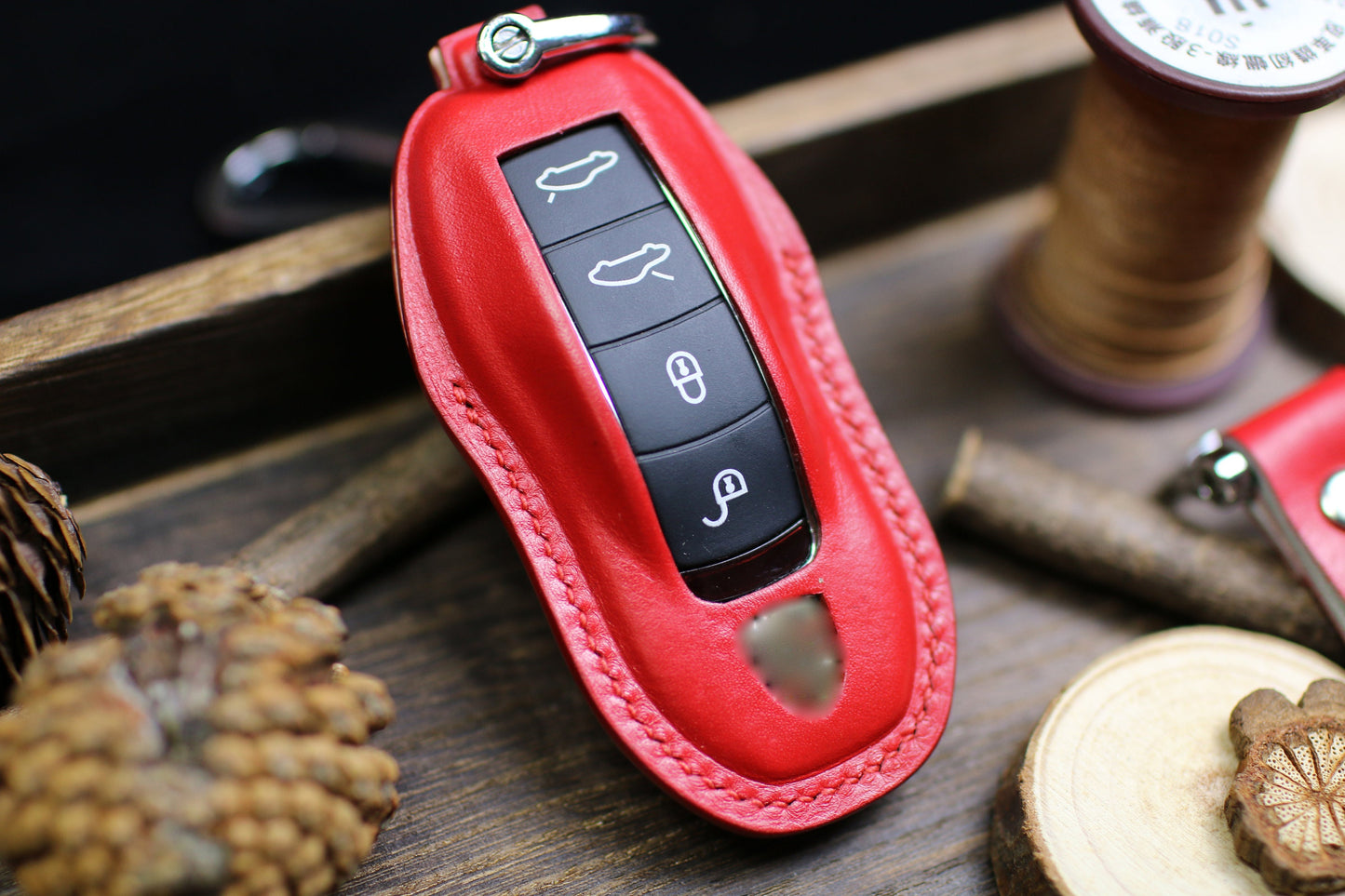 Leather Key Fob Cover Porschee 911 718 Cayenne 2020 Macan 2022 Taycan 2021 Panamera 2023 2024 Keyless Remote Protector Porschee Accessories
