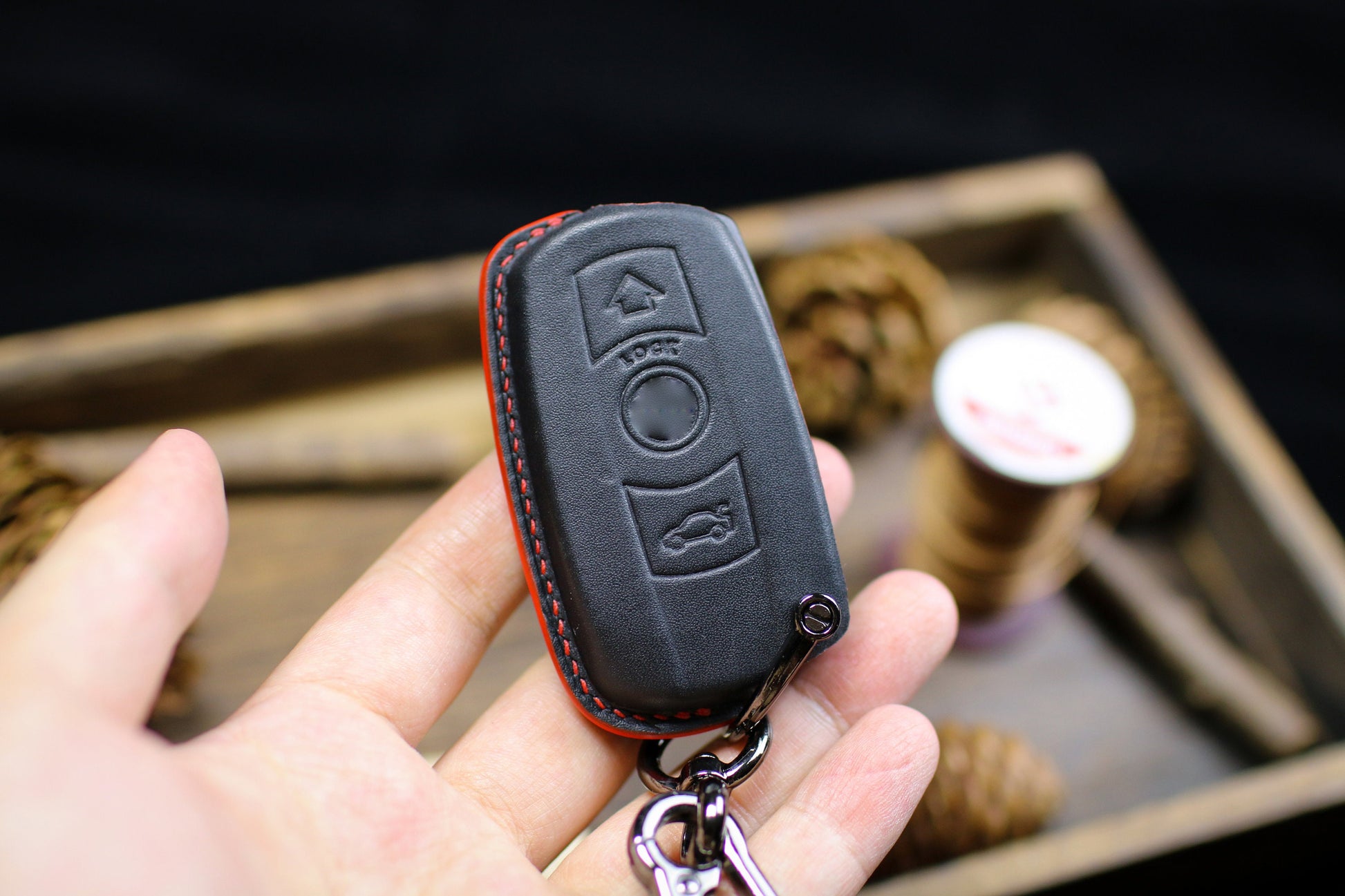 Key Fob Cover For B.m.w Plug in Key X3 X4 X5 X6 X7 Shell 3 5 6 Series E90 E91 E92 E60 E70 E71 E72 E82 E87 E88 E89 Leather Case Remote Holder