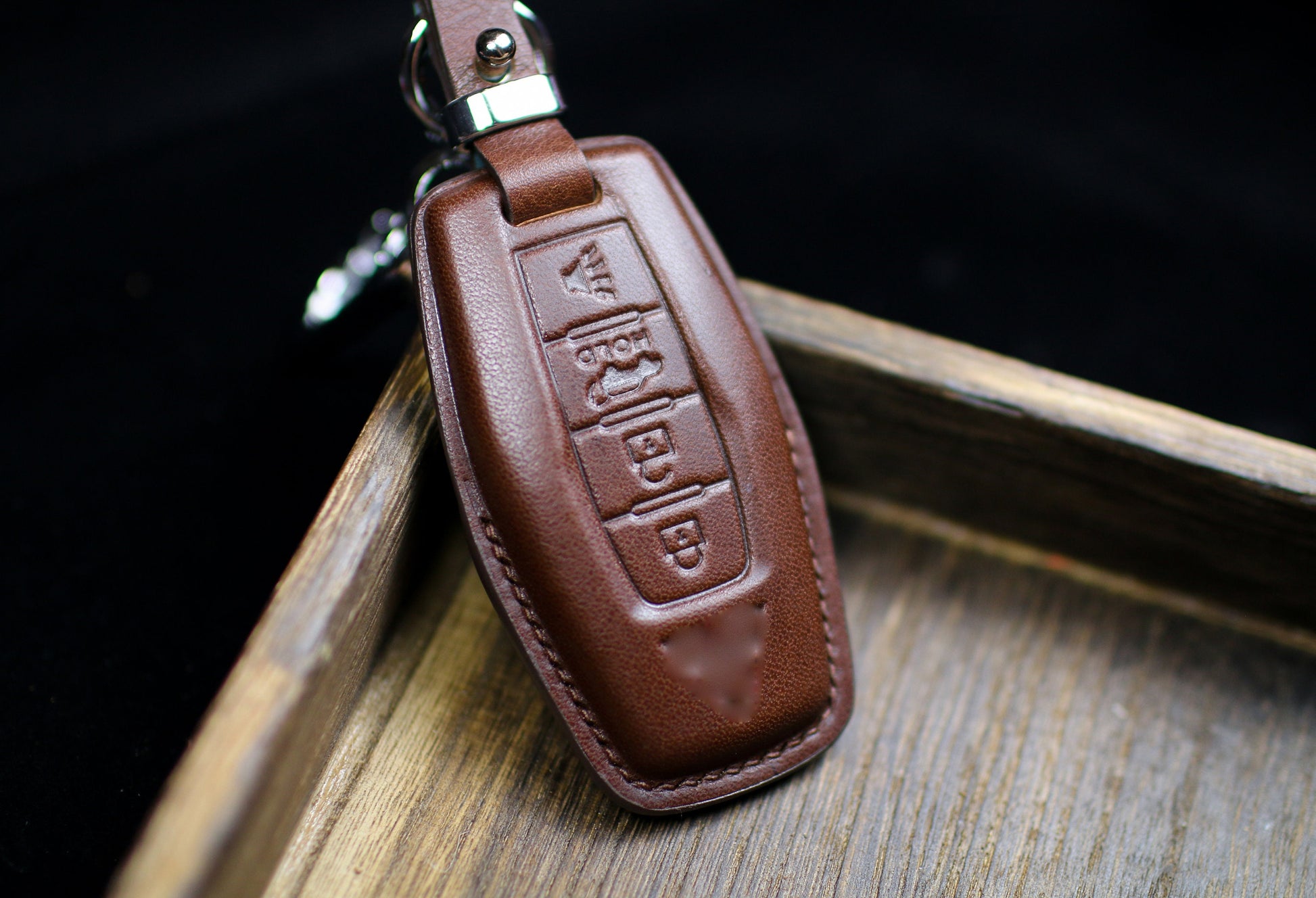Leather Key Fob Cover for 2023 Outlander 2022 Xpander 2021 Montero Fob Case 2020 Mirage Triton ASX RVR L200 Attrage Remote Keyless Holder