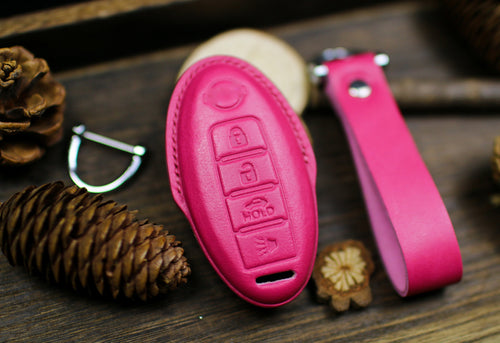 Pink Cute Key Fob Cover for 2023 Pathfinder 2024 Altima Armada Maxima Leather Key Qashqai Rogue Titan Kicks Frontier Keyless Remote Holder