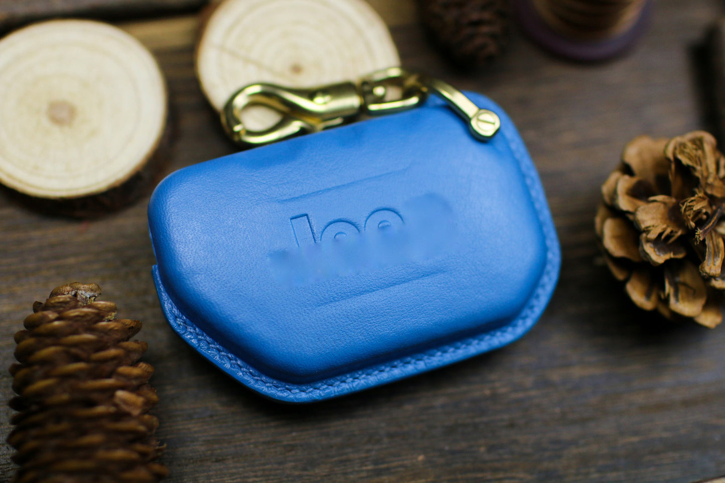 Leather Key Fob Cover For Wrangler 2019 2020 Dodgee Grand Cherokee Ramm Renegade 2021 2022 2023 Wagoneer2024 Rubicon Sahara JK JL Smart Key