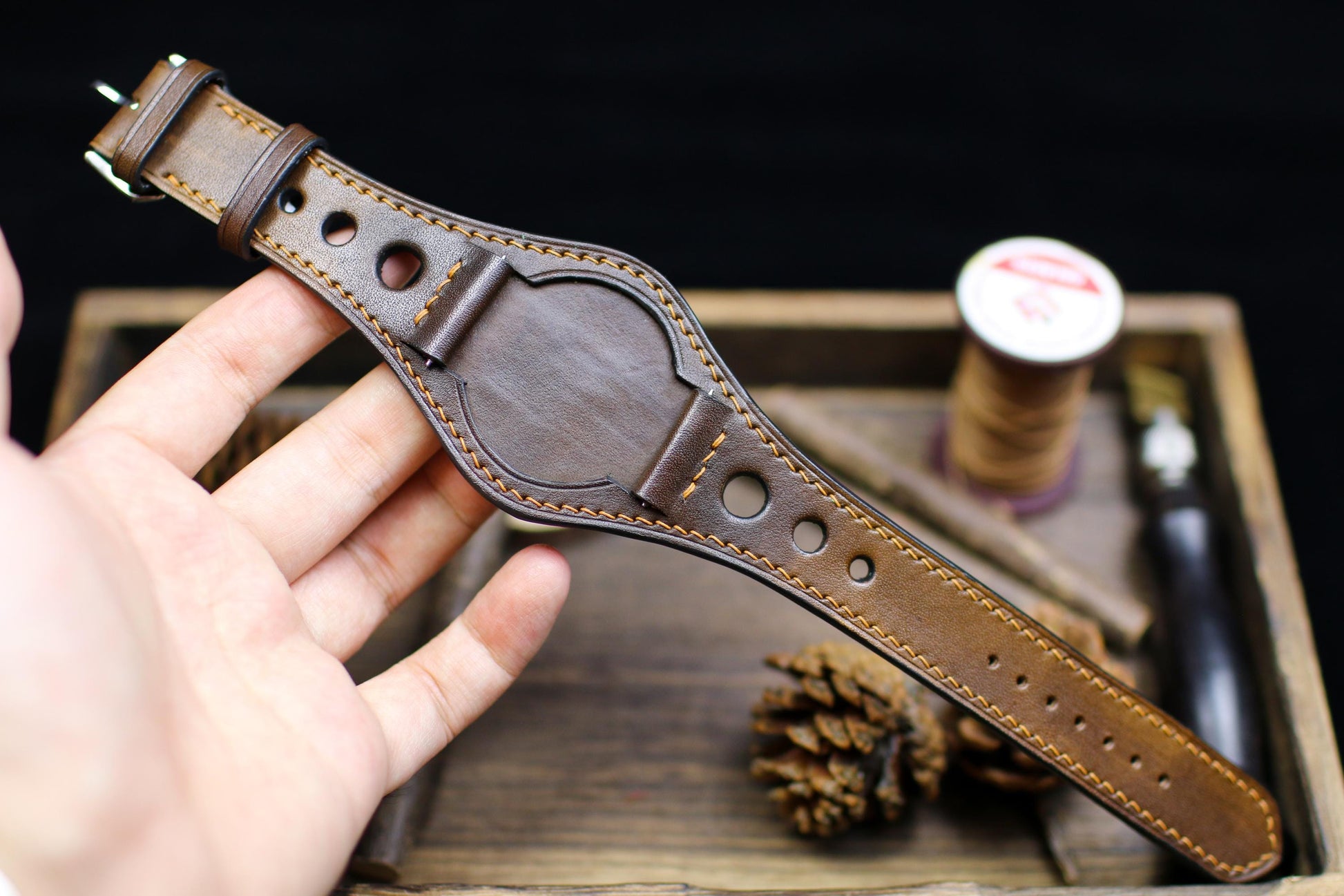 Brown Leather Racing Bund Strap 20mm 22mm Bund Rally Holes Watch Band 16mm 24mm Leather Watch Band 18mm Watch Strap Watch Band Cuff Band