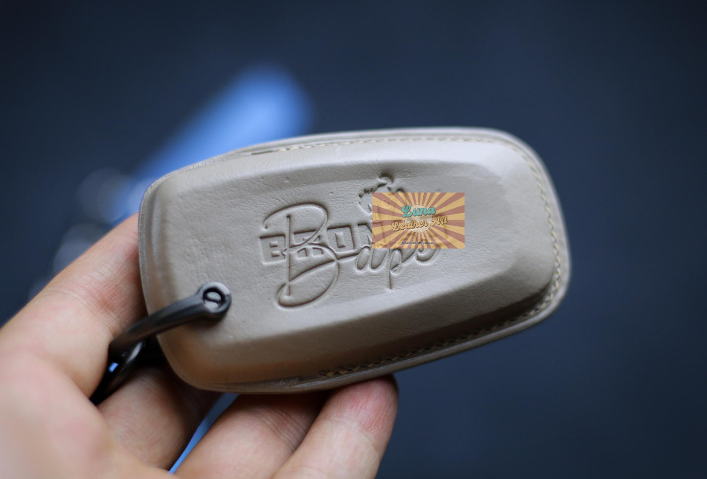 Pink Cute Bronco Key Fob Cover Leather Case For Bronco Sport 2021 2022 2023 Tremor Key Fob Keychain Stamp Embossed Horse Bronco Accessories