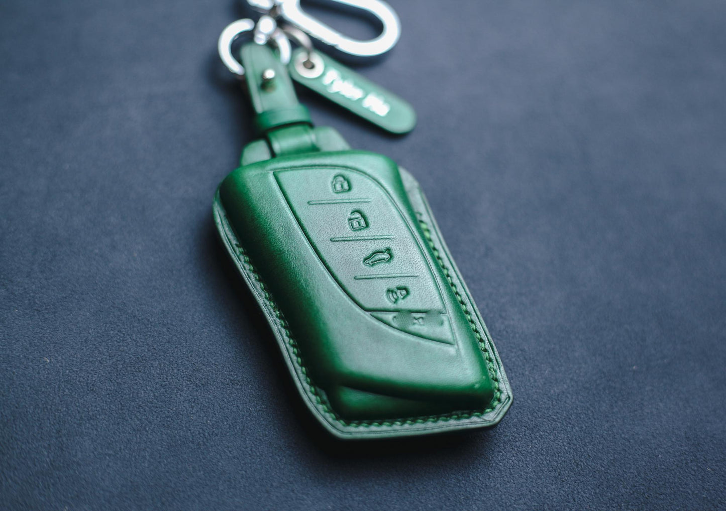 Leather key fob cover for Rz450e Lexuss 2018-2021 Lexus Ls 500, Ls 500h, Ux 200, Ux 250h, Lc 500, ES 350, ES 300H Car Accessories for Lexuss