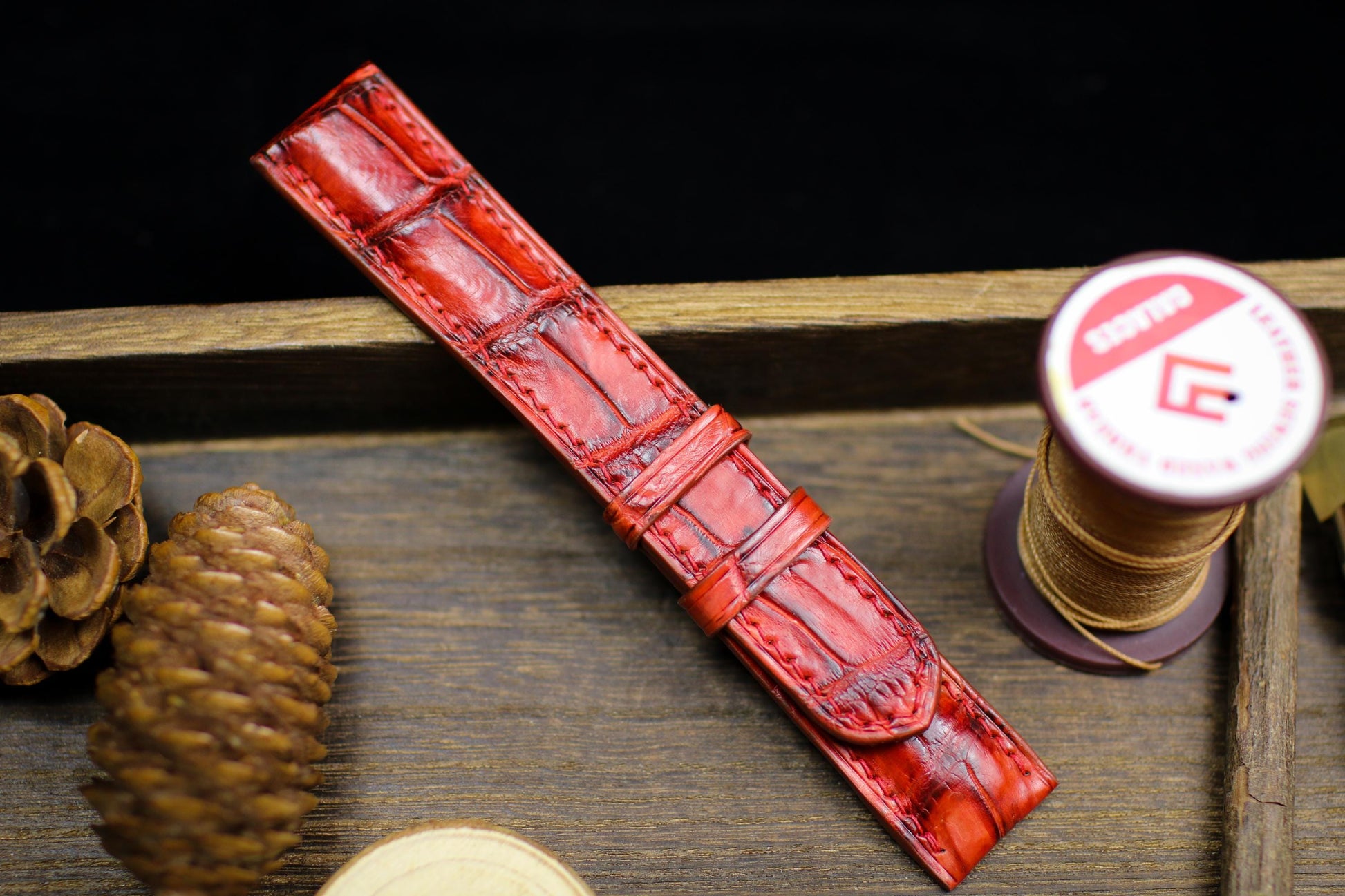 Patina Red Alligator Leather Watch Strap Sizes 14mm 15mm 16mm 18mm 19mm 20mm 21mm 22mm 23mm 24mm Leather Watch Band Butterfly Clasp Strap