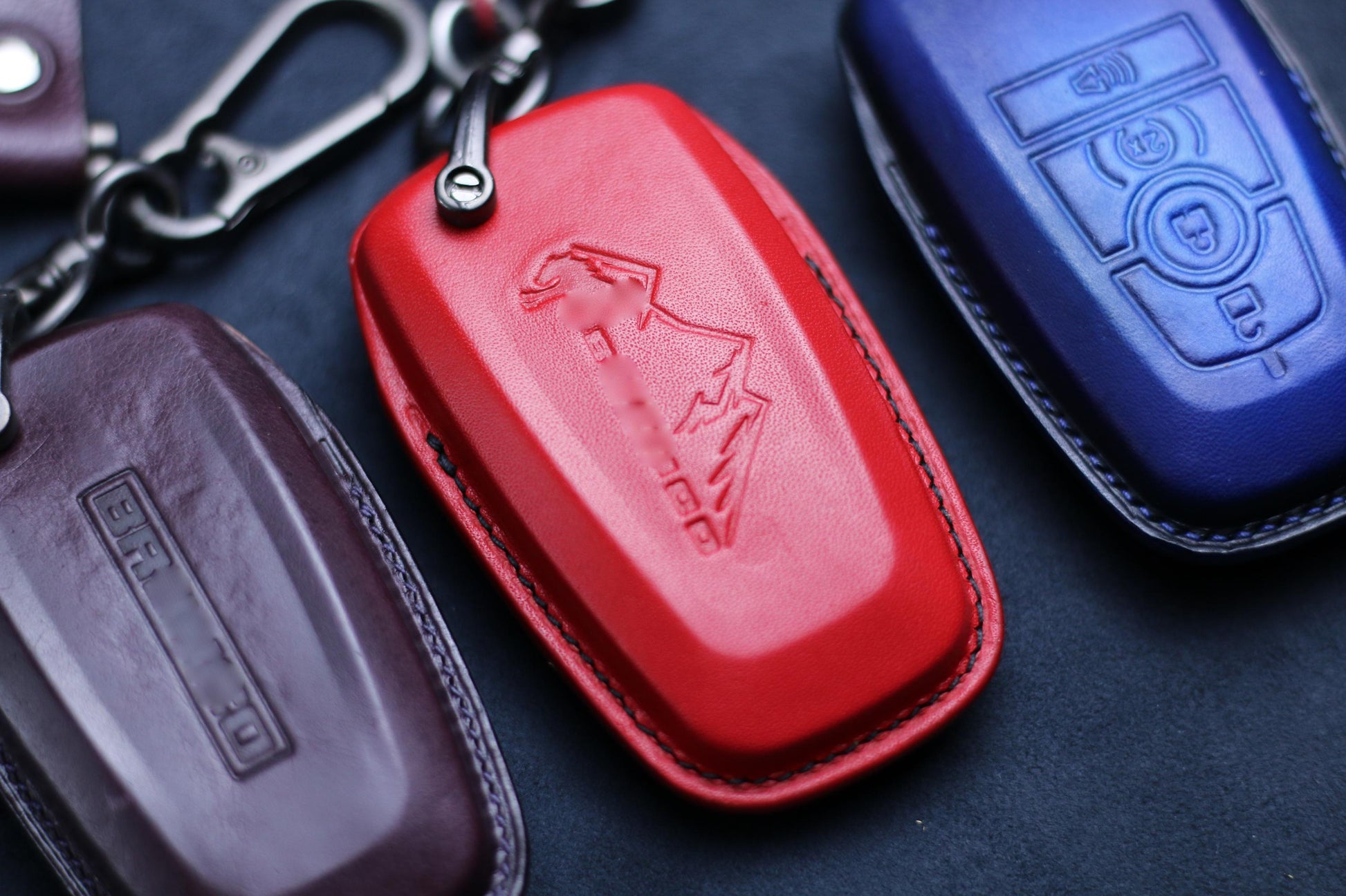 Girly Bronco Babe Emblem Key Cover For 2023 Bronco Hostler Sport Outer Banks Black Diamond Remote Leather Case 2024 Bronco Accessories